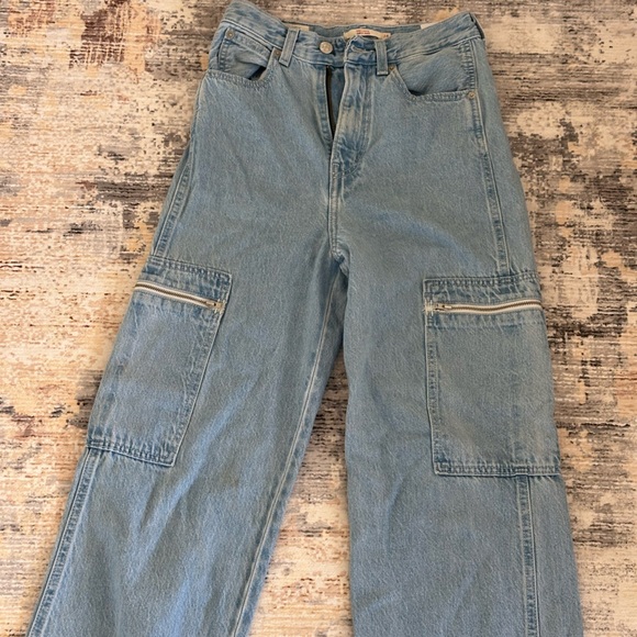 LEVIS Utility High Loose Women's Jeans - Picture 3 of 7